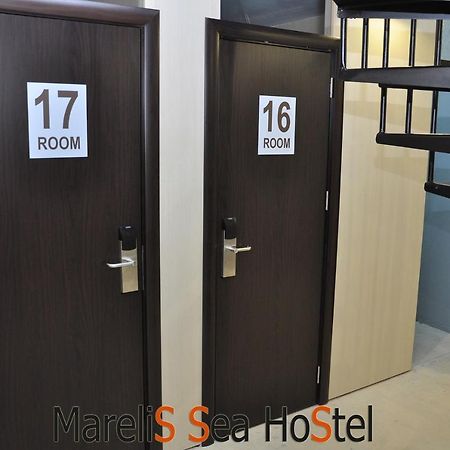 Marelis Sea Hostel Varna Exteriör bild