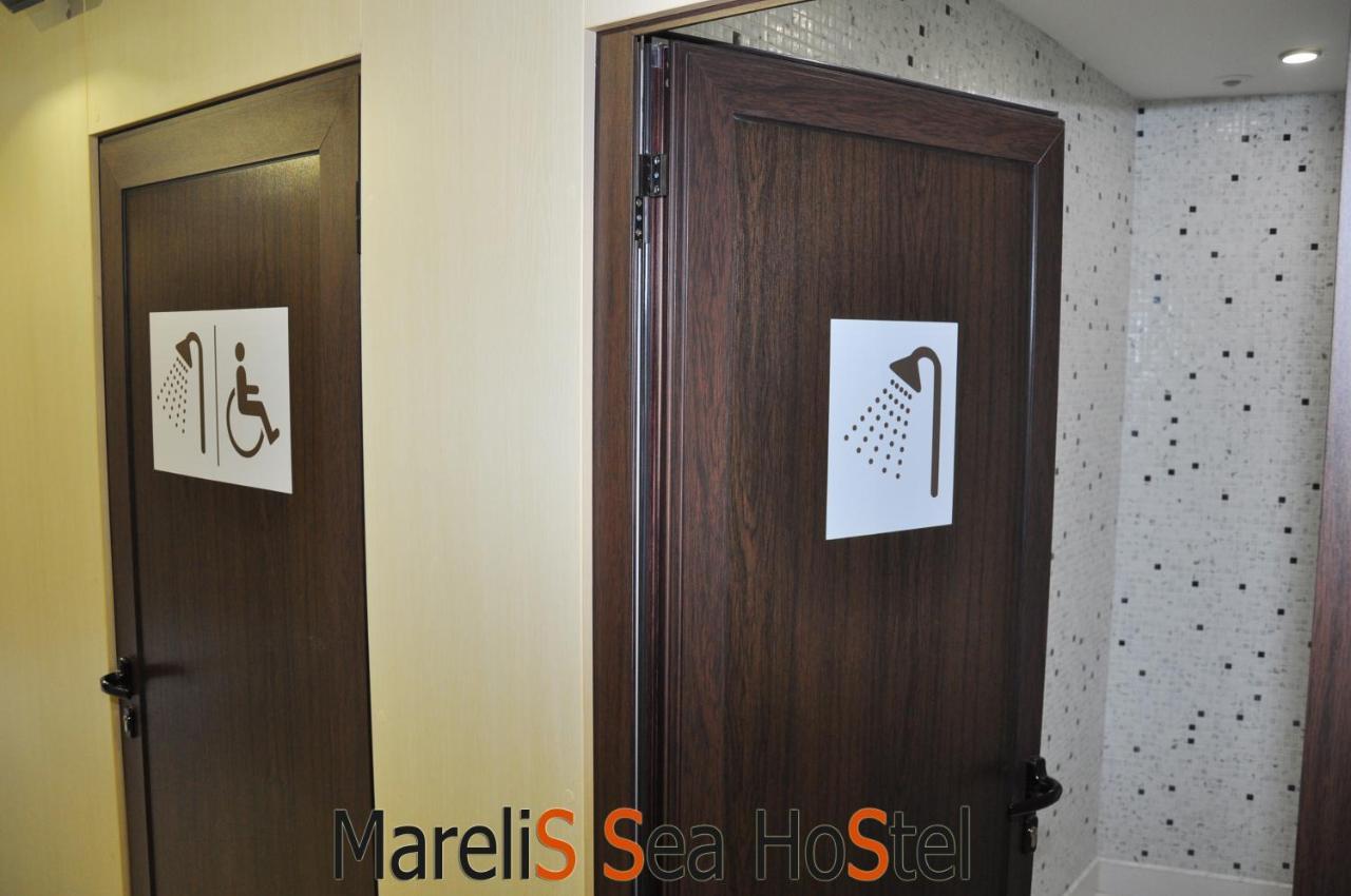 Marelis Sea Hostel Varna Exteriör bild