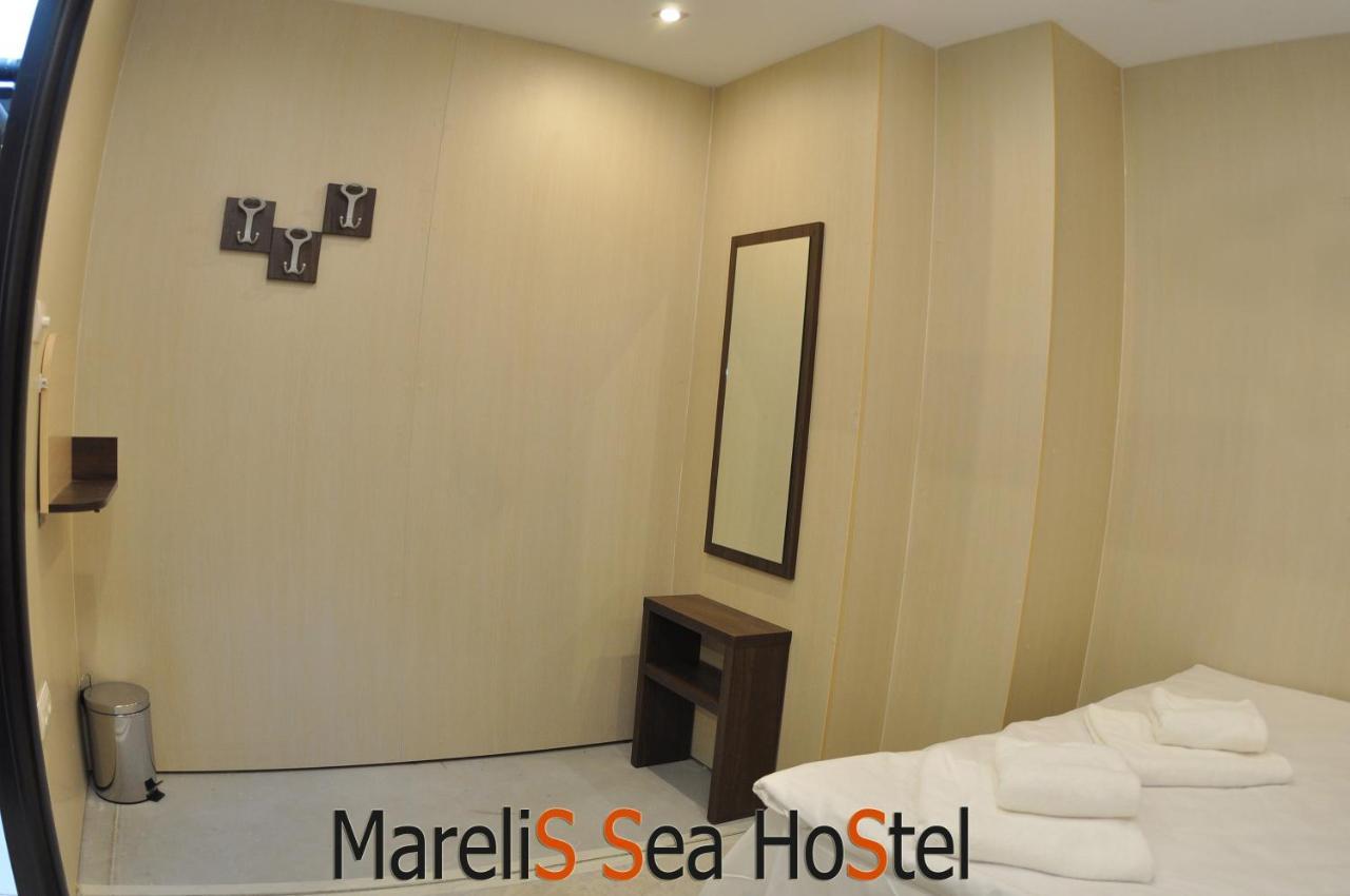 Marelis Sea Hostel Varna Exteriör bild