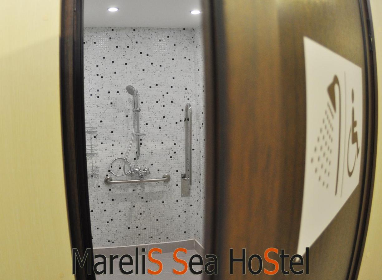 Marelis Sea Hostel Varna Exteriör bild