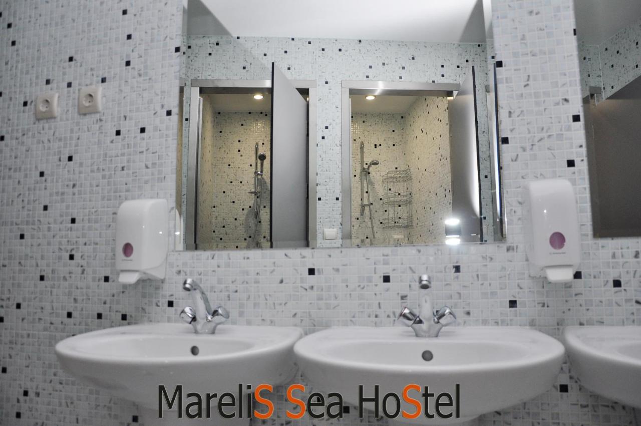 Marelis Sea Hostel Varna Exteriör bild