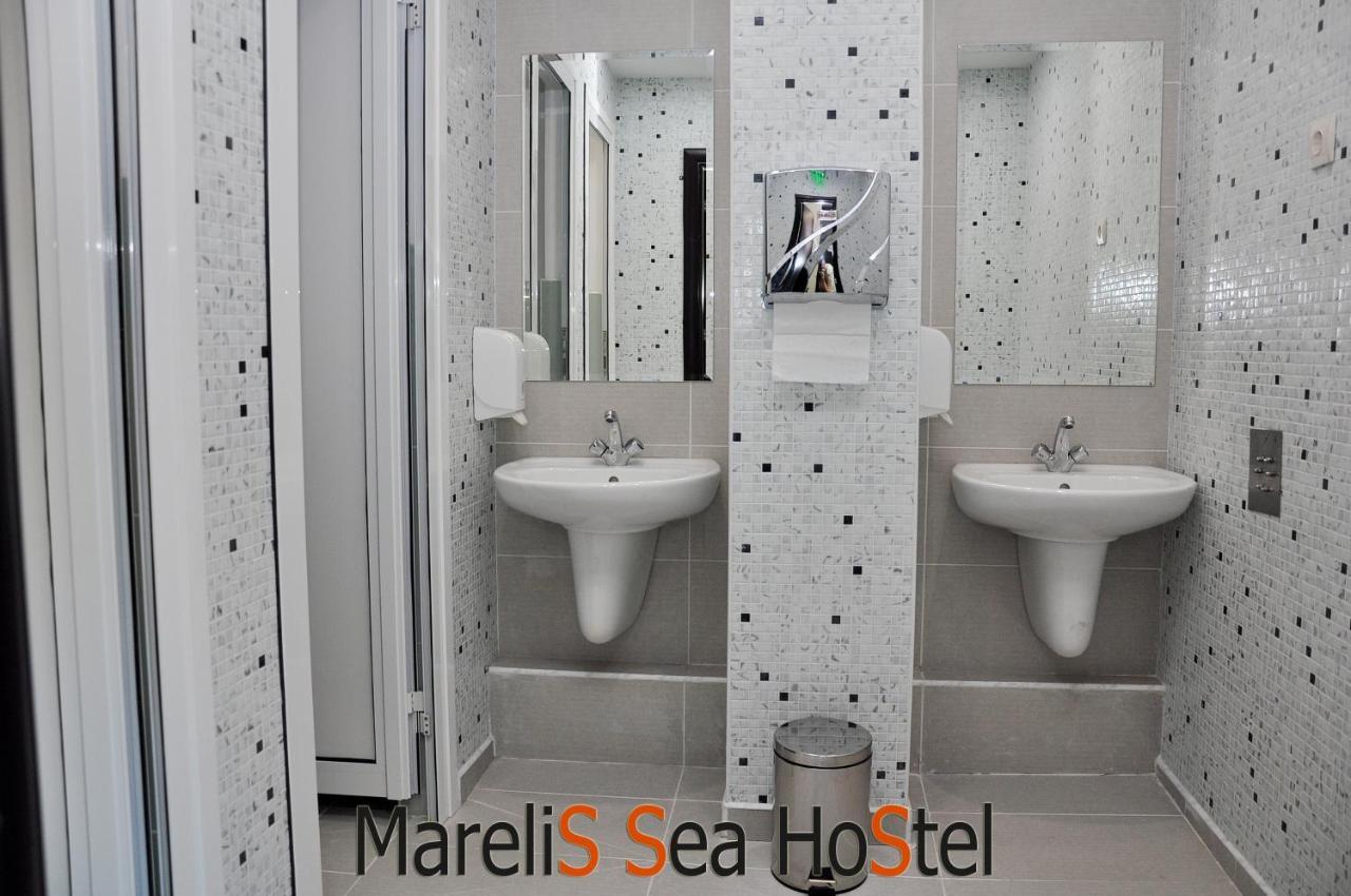 Marelis Sea Hostel Varna Exteriör bild