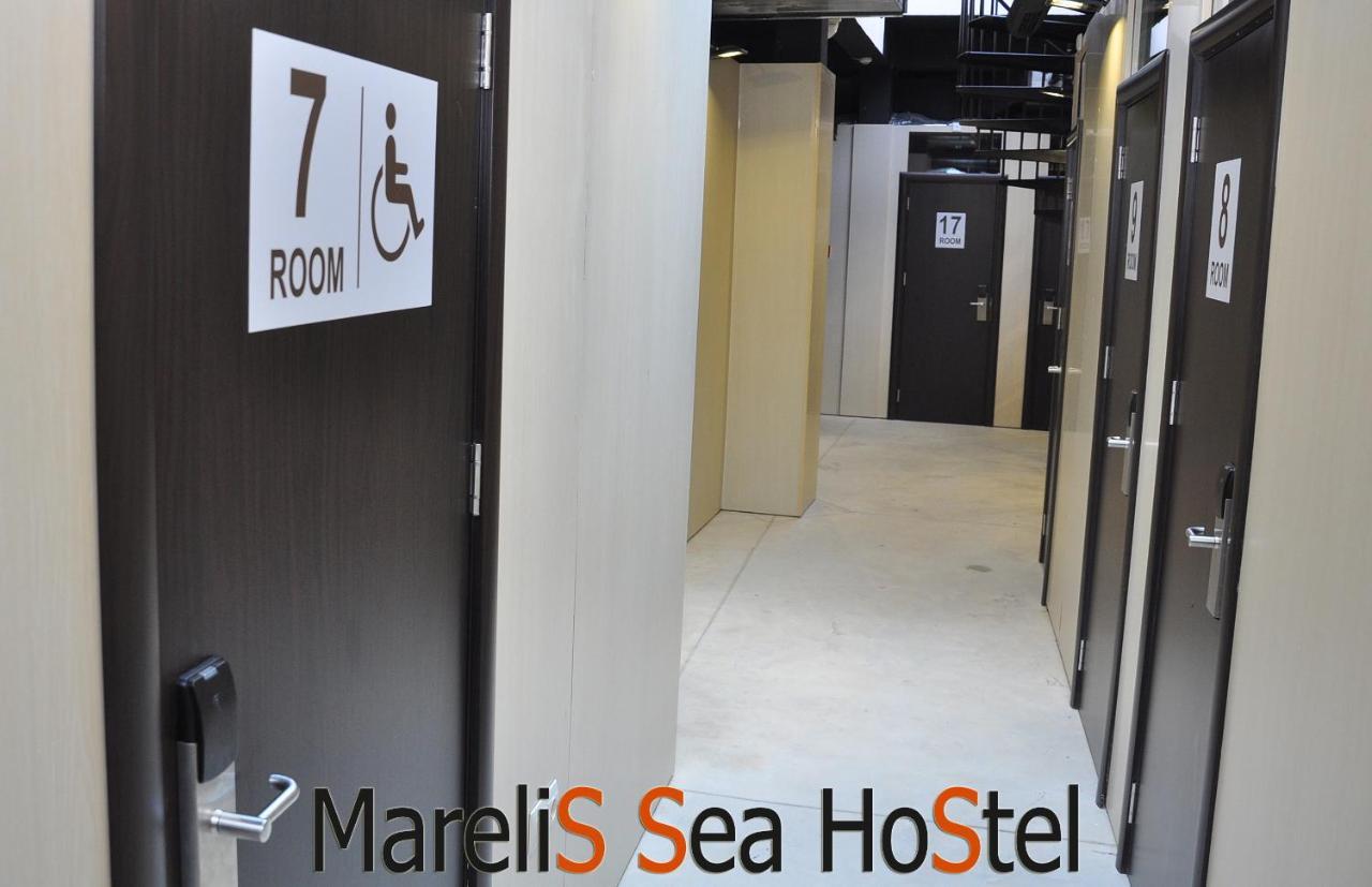 Marelis Sea Hostel Varna Exteriör bild