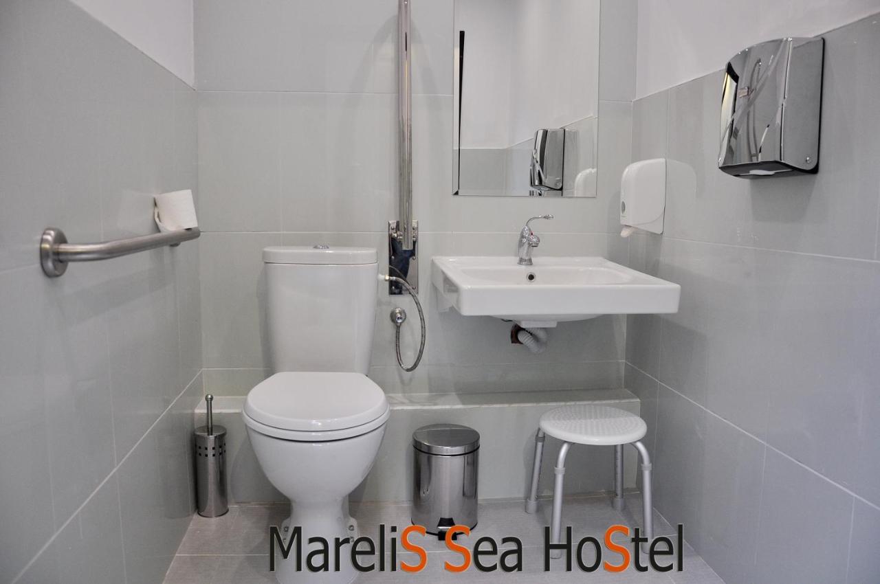 Marelis Sea Hostel Varna Exteriör bild
