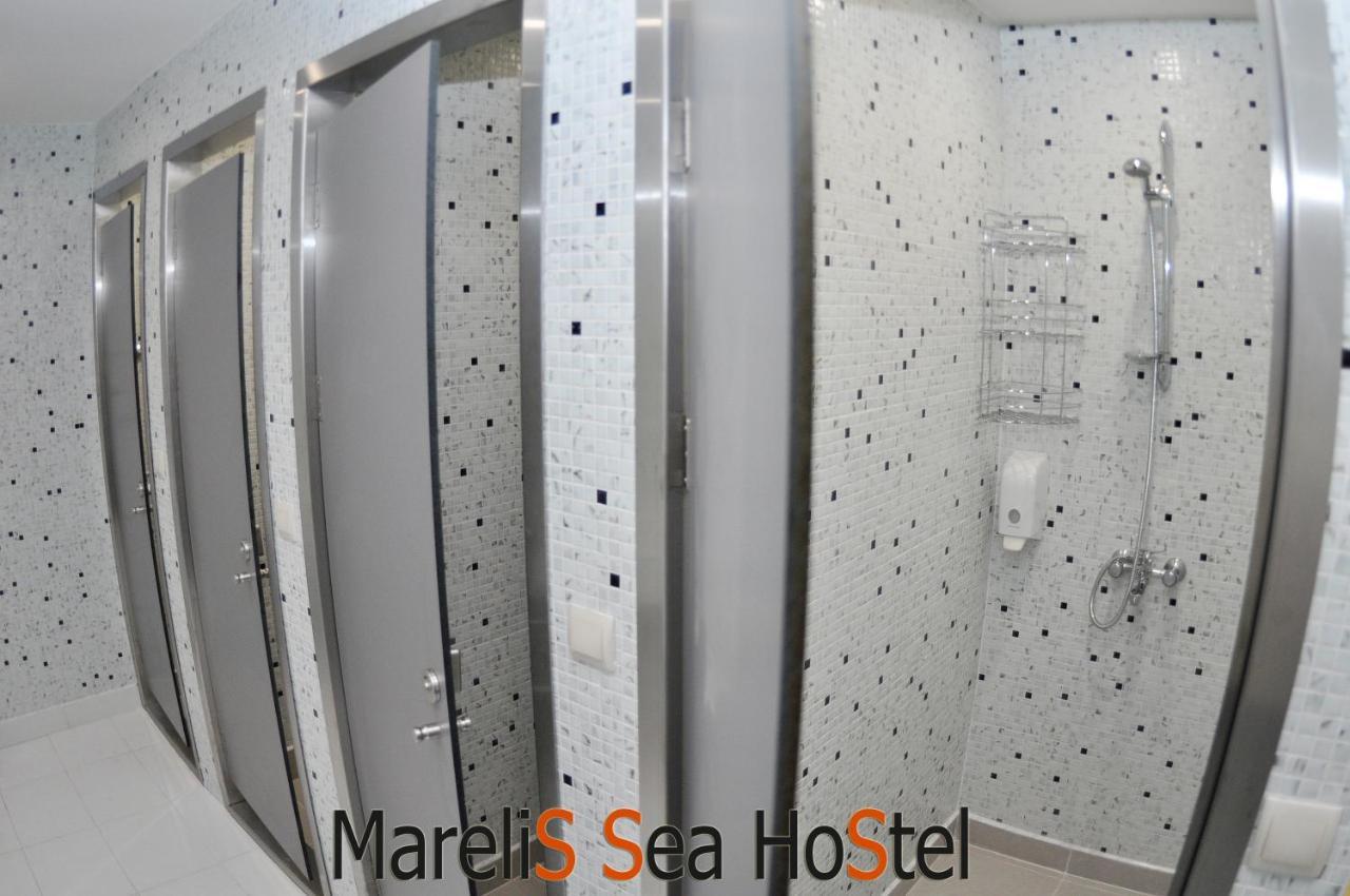 Marelis Sea Hostel Varna Exteriör bild